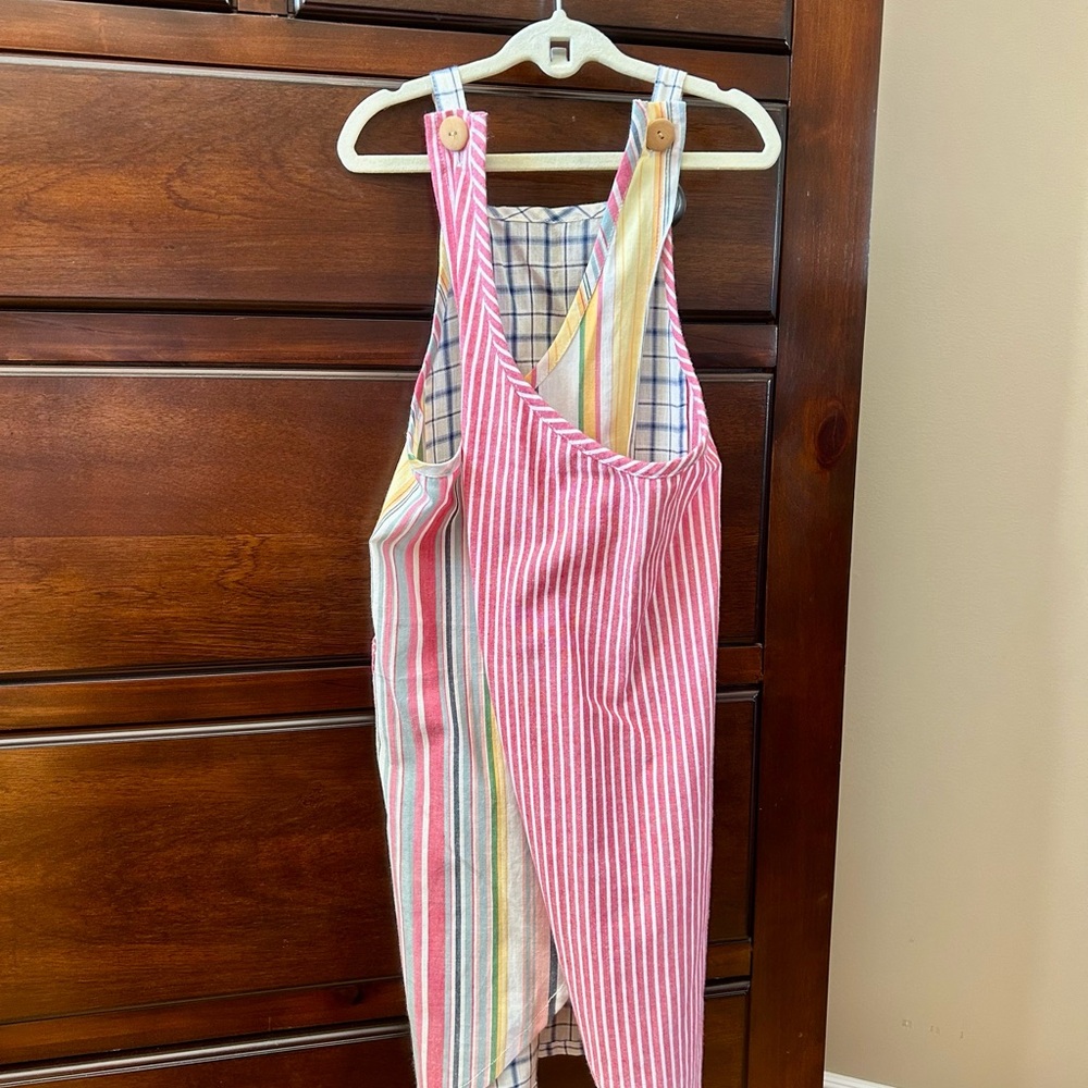 Colorful Embroidered Kids Apron - Picture 2 of 6